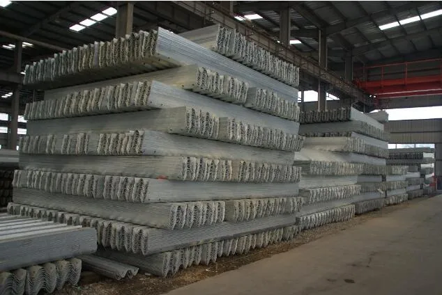 Hot DIP Galvanized Road Crash Barrier